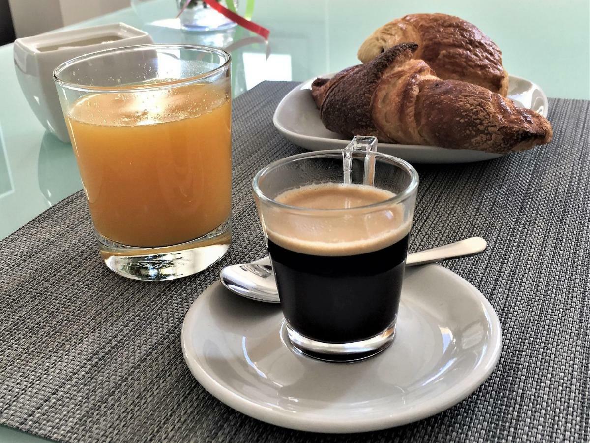 Cosy T2 Port de Toulon - Stade Mayol Clim, WIFI Gratuit Extérieur photo